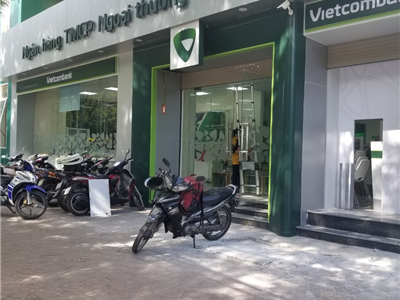 LẮP ĐẶT HỆ THỐNG ĐIỆN- ĐIỆN MẠNG CHO PGD VIETCOMBANK